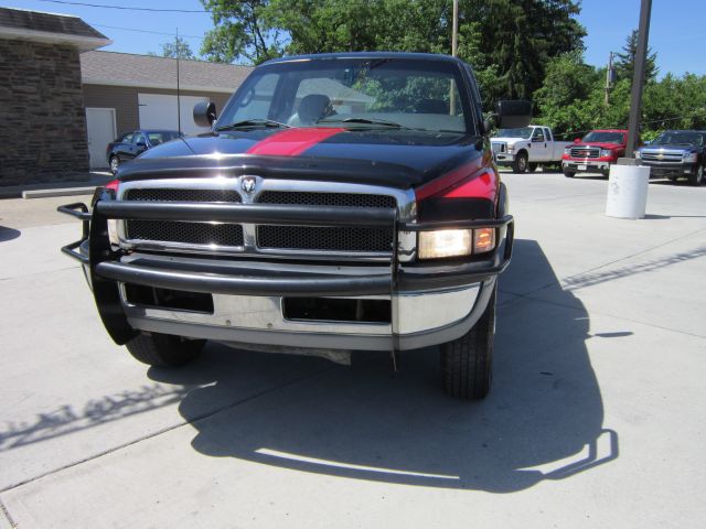 1997 Dodge Ram 2500 XLT Lariat 4X2