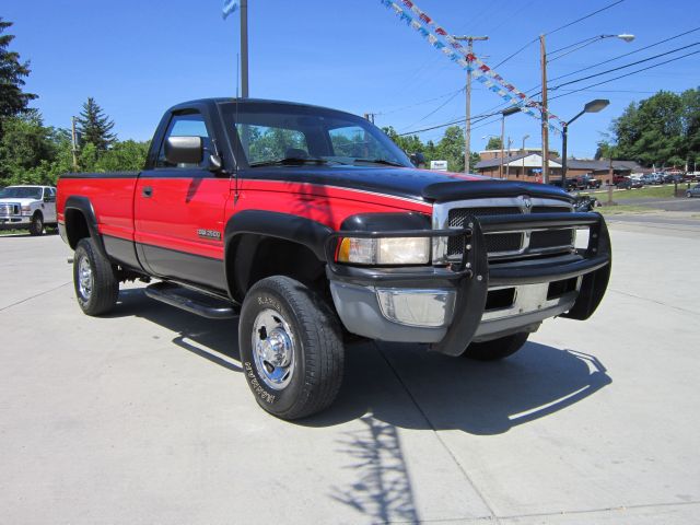 1997 Dodge Ram 2500 XLT Lariat 4X2