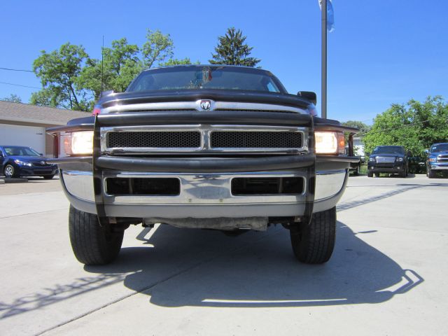 1997 Dodge Ram 2500 XLT Lariat 4X2