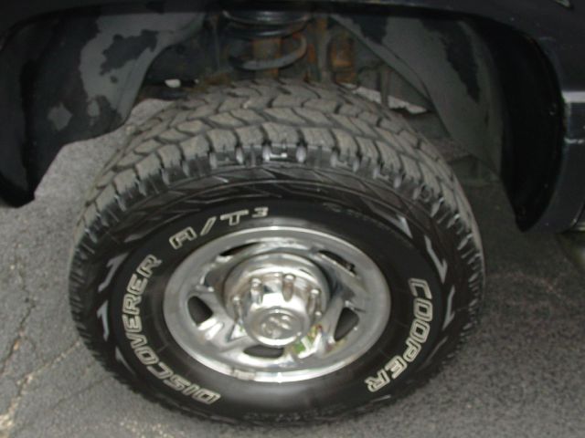 1998 Dodge Ram 2500 Extended Cab 4-wheel Drive LTZ