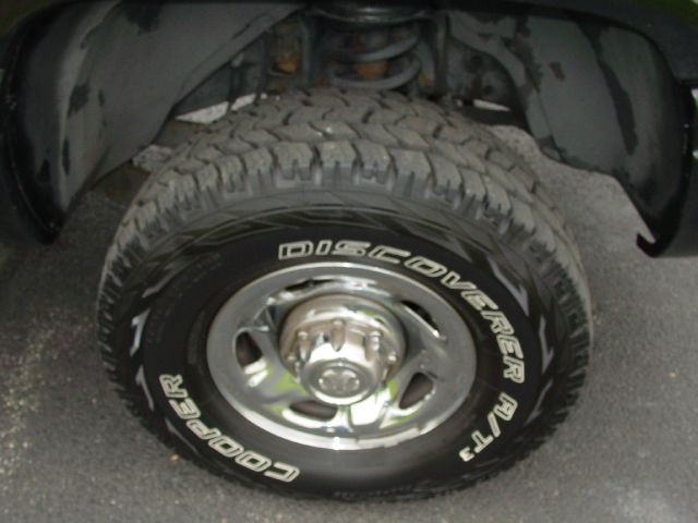 1998 Dodge Ram 2500 Extended Cab 4-wheel Drive LTZ