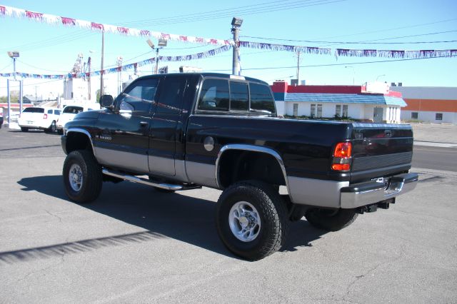 1998 Dodge Ram 2500 Extended Cab 4-wheel Drive LTZ