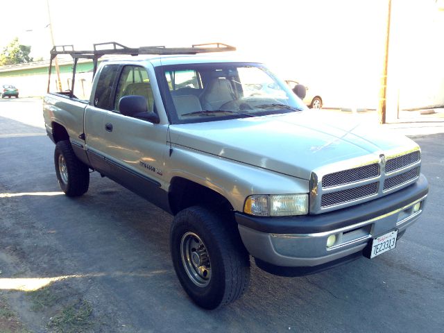 1999 Dodge Ram 2500 1500 LT 4WD