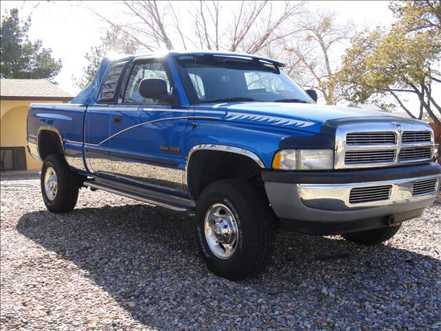2000 Dodge Ram 2500 MGGT Coupe