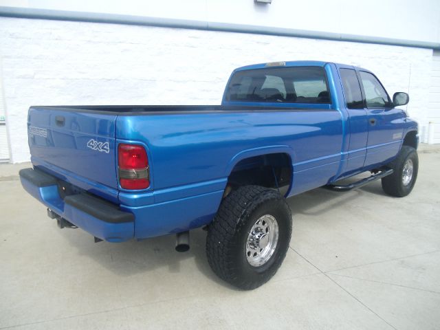 2000 Dodge Ram 2500 Z71 4X4 CREW CAB
