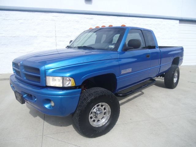 2000 Dodge Ram 2500 Z71 4X4 CREW CAB