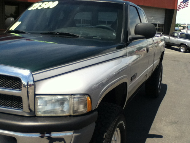 2001 Dodge Ram 2500 Z71 4X4 CREW CAB