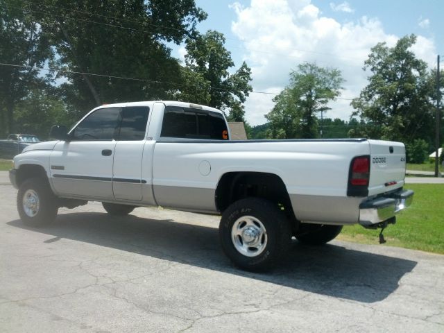 2001 Dodge Ram 2500 Z71 4X4 CREW CAB