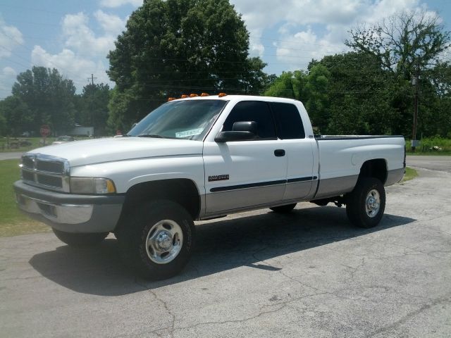 2001 Dodge Ram 2500 Z71 4X4 CREW CAB