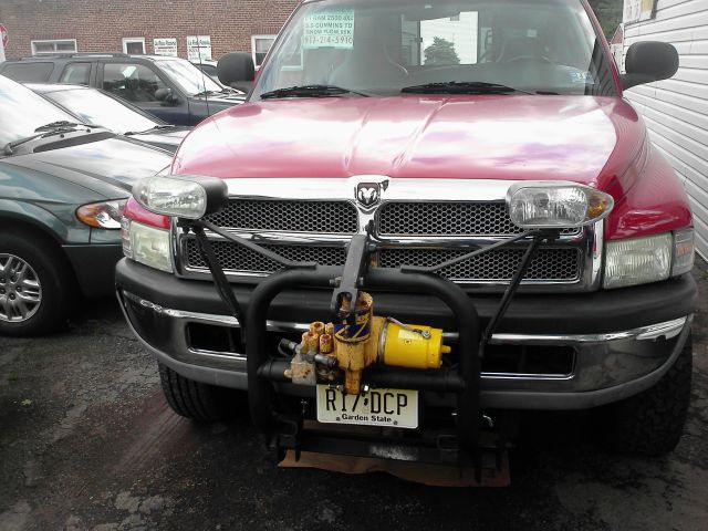 2001 Dodge Ram 2500 DVD NAV ROOF