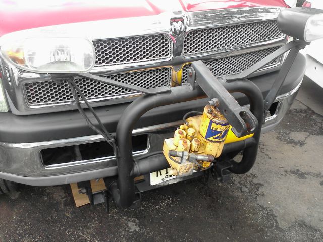 2001 Dodge Ram 2500 DVD NAV ROOF