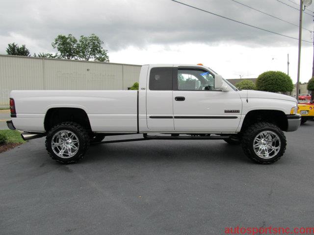 2001 Dodge Ram 2500 S Titanium Edition Navigation