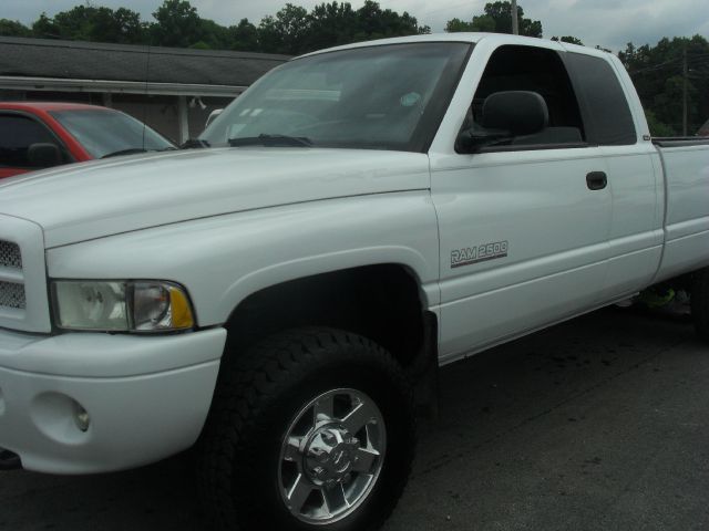2001 Dodge Ram 2500 Z71 4X4 CREW CAB