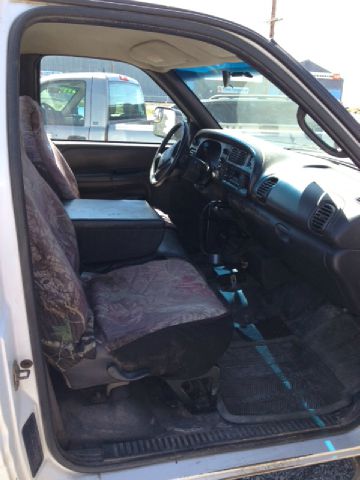 2002 Dodge Ram 2500 F-250 Styleside