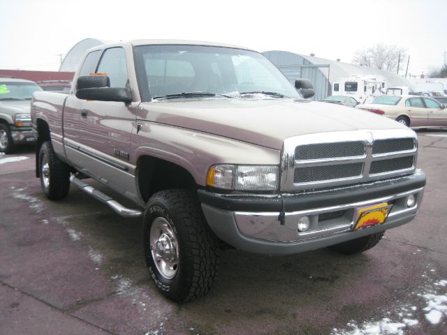 2002 Dodge Ram 2500 Ext WT