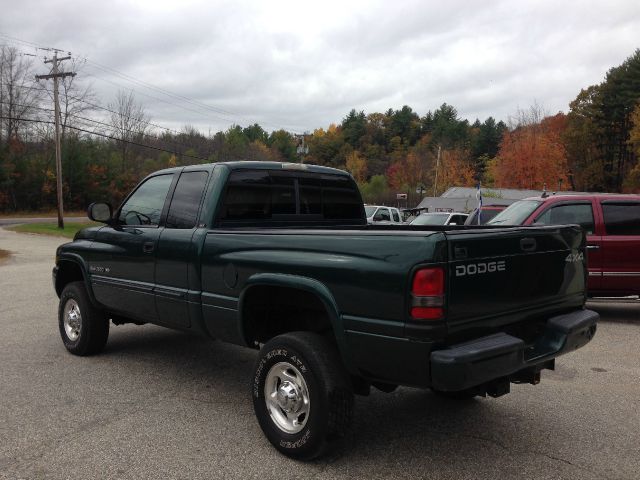 2002 Dodge Ram 2500 Ext WT