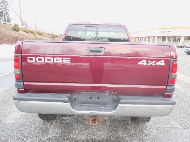 2002 Dodge Ram 2500 4X2 Extended CAB 122.9 IN