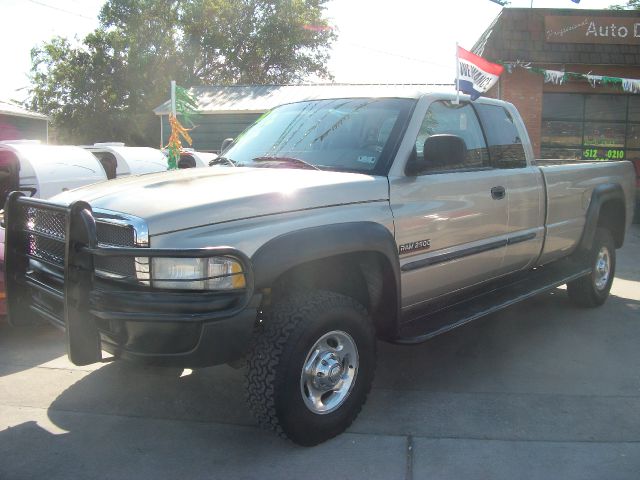 2002 Dodge Ram 2500 4dr 4WD EXT LS 4x4 SUV