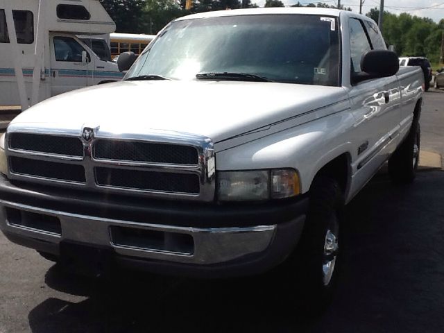 2002 Dodge Ram 2500 Exl,fully Loaded,moonroof