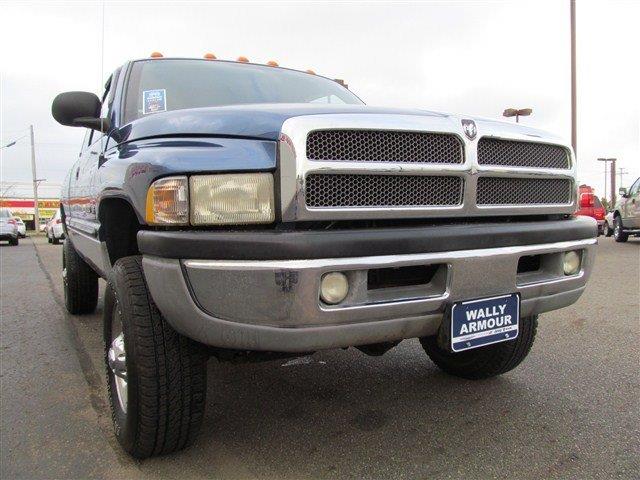 2002 Dodge Ram 2500 SLT