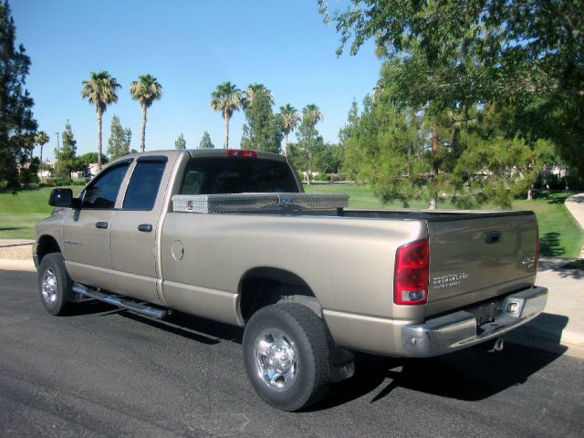 2003 Dodge Ram 2500 4dr 4WD EXT LS 4x4 SUV