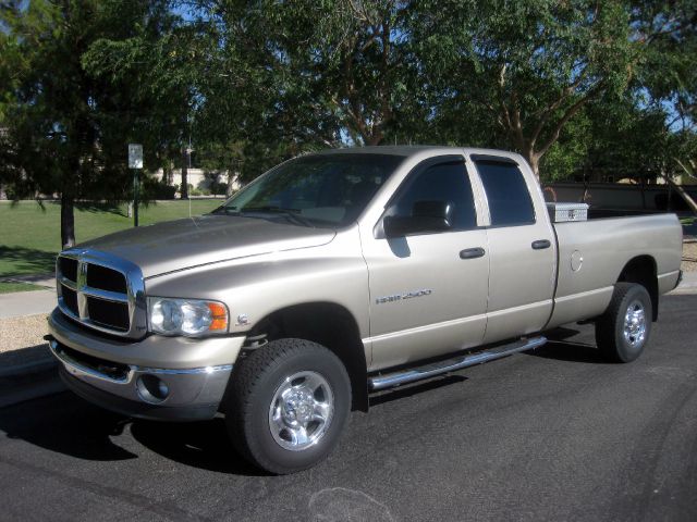 2003 Dodge Ram 2500 4dr 4WD EXT LS 4x4 SUV