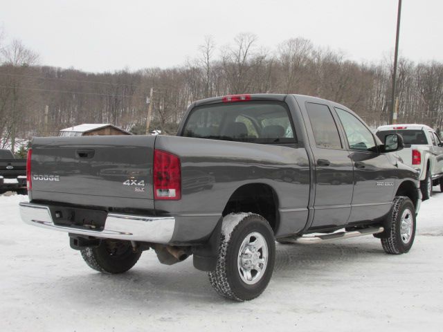 2004 Dodge Ram 2500 323i 4dr Sdn Sedan