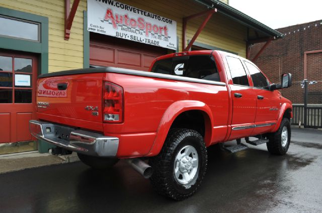2004 Dodge Ram 2500 4d Wagon AWD