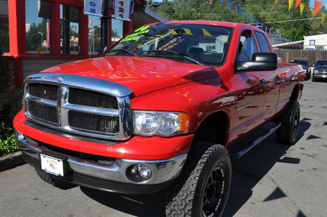 2004 Dodge Ram 2500 4dr 4WD EXT LS 4x4 SUV
