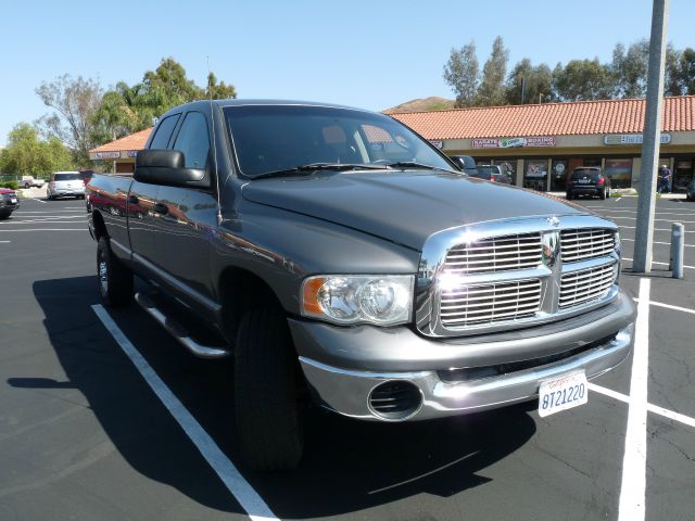 2004 Dodge Ram 2500 4dr 4WD EXT LS 4x4 SUV