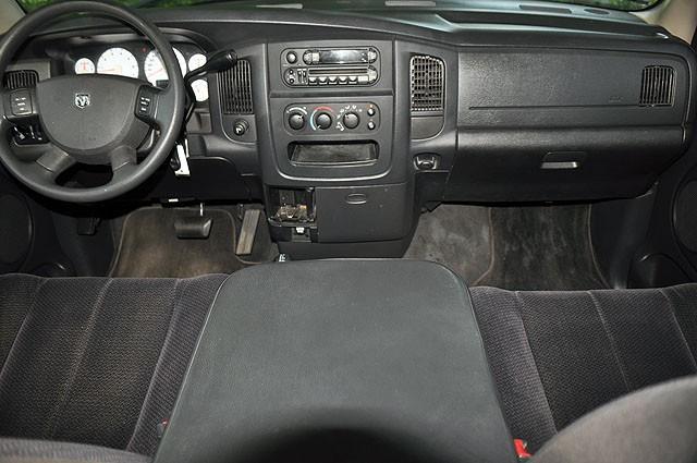 2004 Dodge Ram 2500 SLT