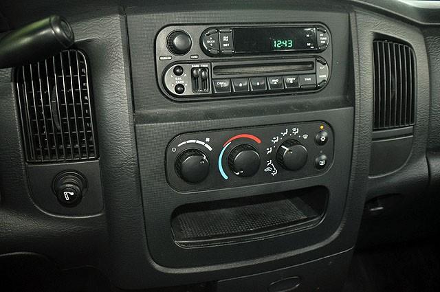 2004 Dodge Ram 2500 SLT