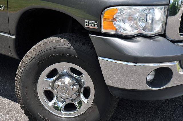 2004 Dodge Ram 2500 SLT