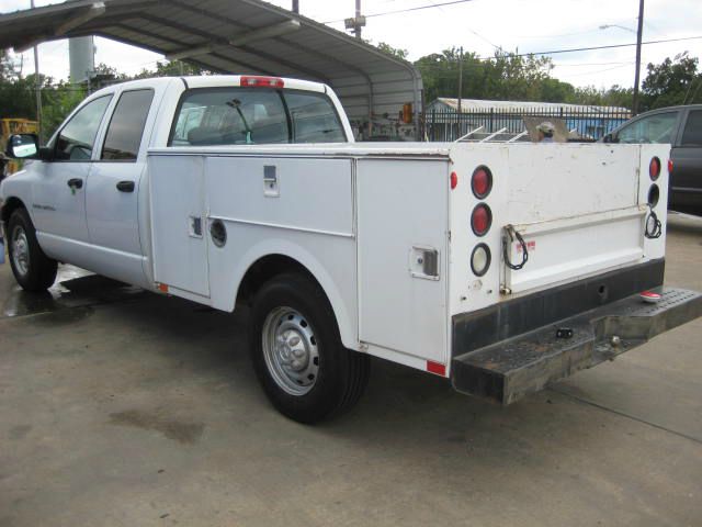 2005 Dodge Ram 2500 2WD Regular Cab 6.3 Ft Box ST