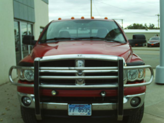 2005 Dodge Ram 2500 4dr 114 WB XLT 4WD