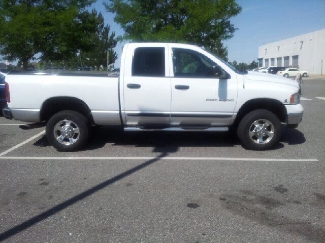 2005 Dodge Ram 2500 Ext WT