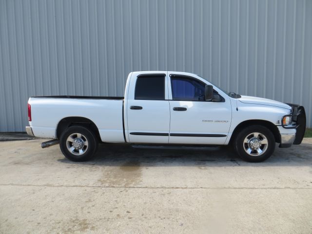 2005 Dodge Ram 2500 2dr Touring Cpe