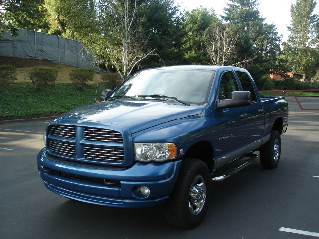 2005 Dodge Ram 2500 4dr 114 WB XLT 4WD
