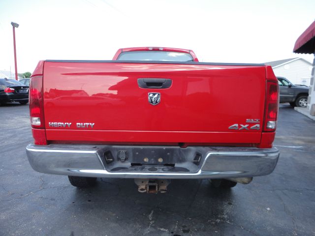 2005 Dodge Ram 2500 HD Reg. Cab 8-ft. Bed 2WD