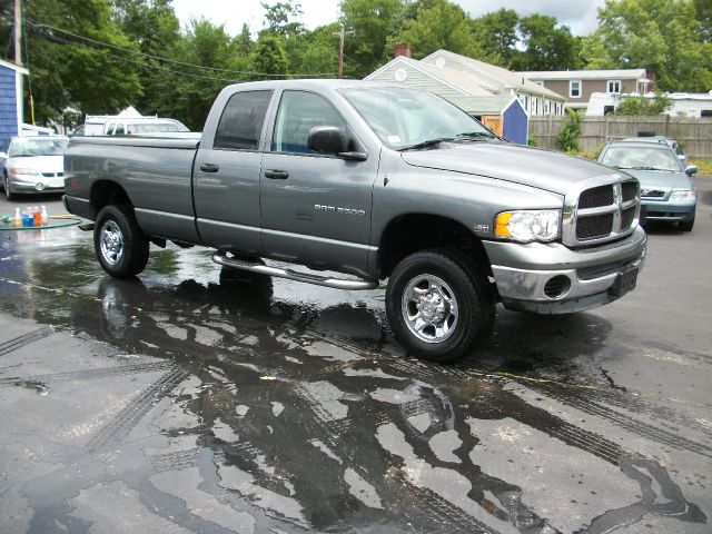 2005 Dodge Ram 2500 4dr 4WD EXT LS 4x4 SUV
