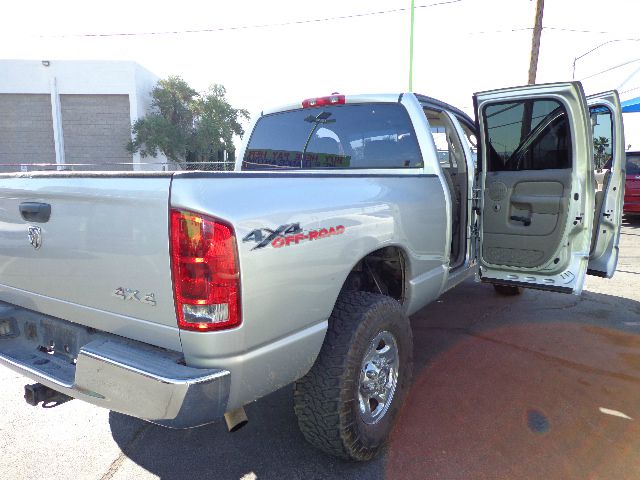 2005 Dodge Ram 2500 Ext WT