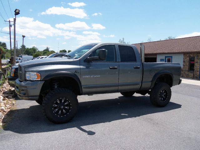 2005 Dodge Ram 2500 Ext WT