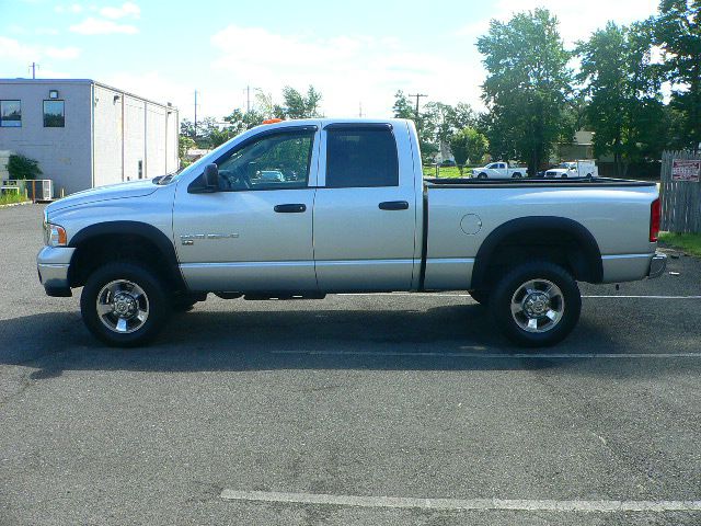 2005 Dodge Ram 2500 Ext WT