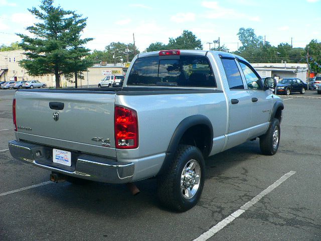 2005 Dodge Ram 2500 Ext WT