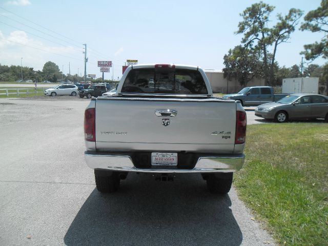 2005 Dodge Ram 2500 4dr 114 WB XLT 4WD
