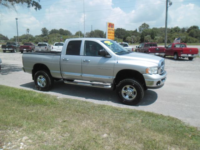 2005 Dodge Ram 2500 4dr 114 WB XLT 4WD