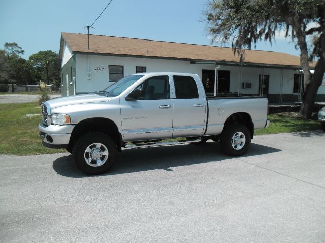 2005 Dodge Ram 2500 4dr 114 WB XLT 4WD