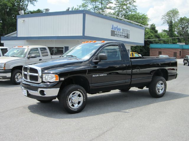 2005 Dodge Ram 2500 HD Reg. Cab 8-ft. Bed 2WD