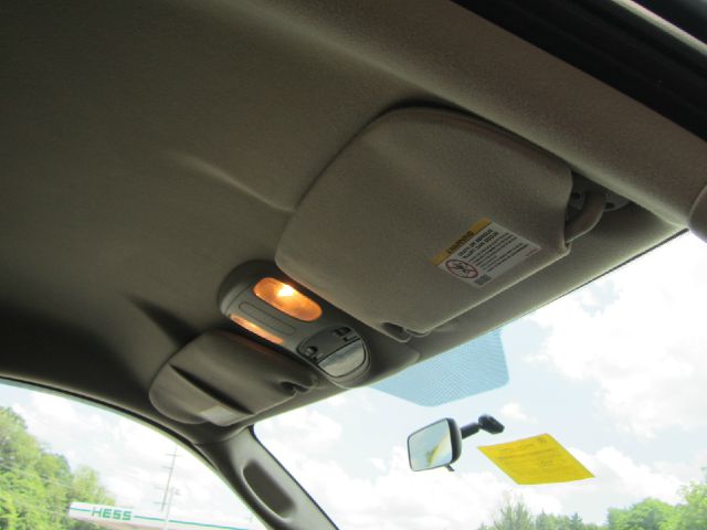 2005 Dodge Ram 2500 HD Reg. Cab 8-ft. Bed 2WD