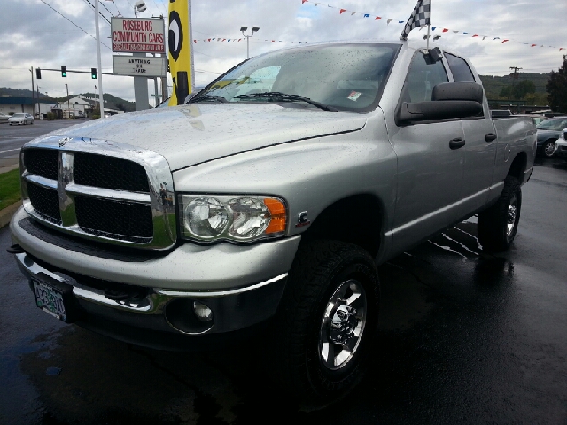 2005 Dodge Ram 2500 4dr 114 WB XLT 4WD